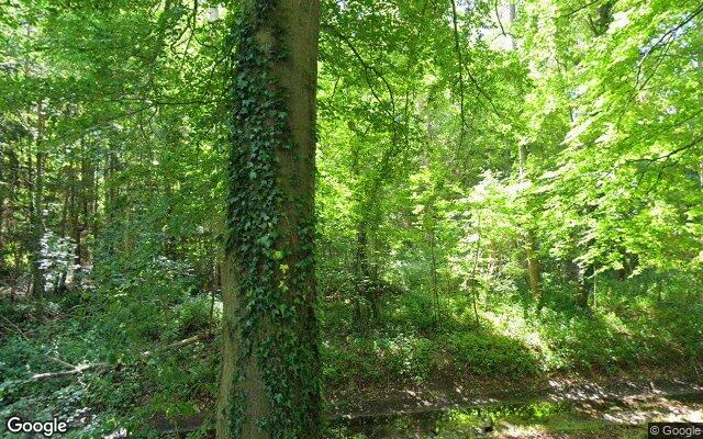 Speeltuin blote voetenpad