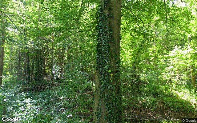 Speeltuin blote voetenpad